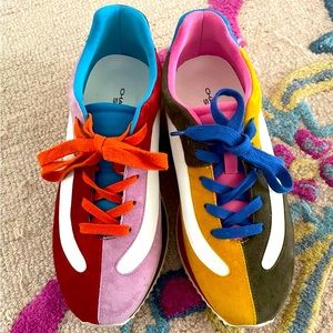 Colorful mismatched retro Charlotte Stone sneakers size 9